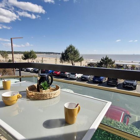 Saint Georges De Didonne - Pleine Vue Mer Pour Ce Studio Cabine Face A La Plage Buitenkant foto